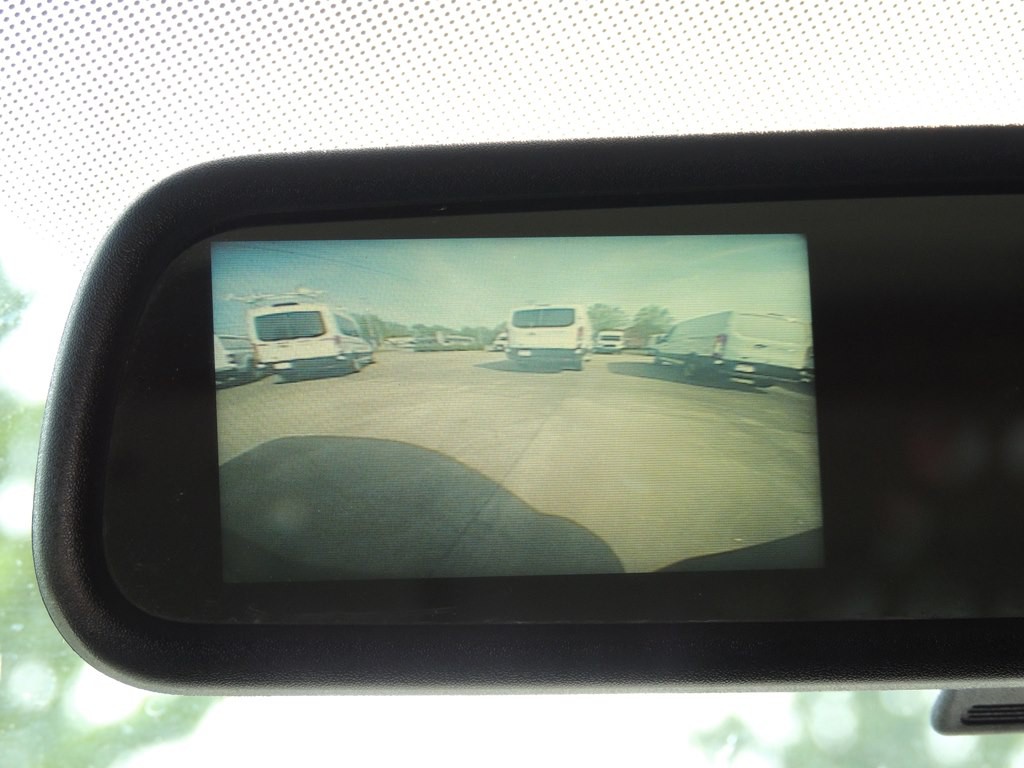 2018 Chevrolet Express Image 19