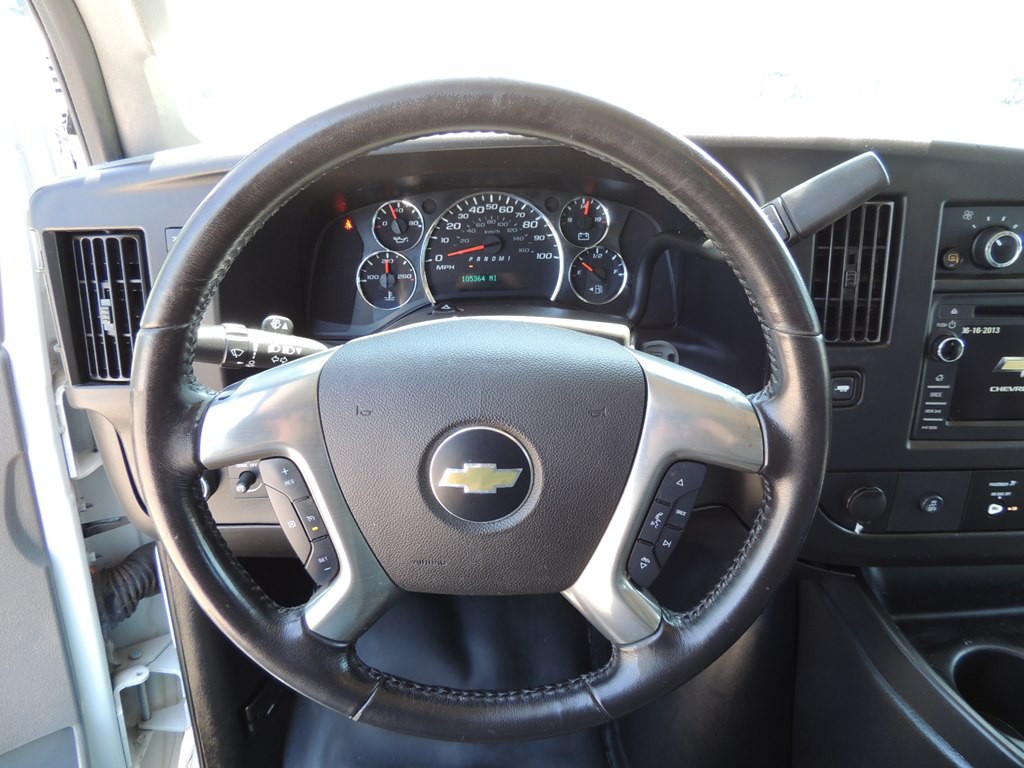 2019 Chevrolet Express Image 19