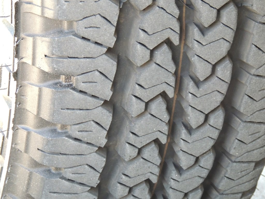 2019 Chevrolet Express Image 25