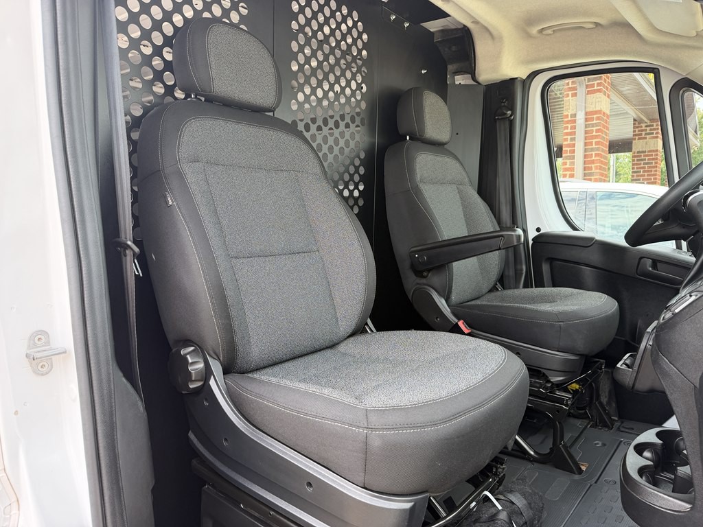 2025 RAM Promaster Image 18