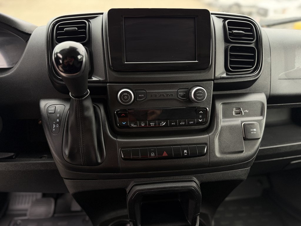 2025 RAM Promaster Image 27