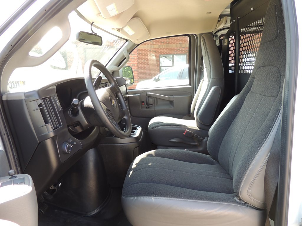 2024 Chevrolet Express Image 12