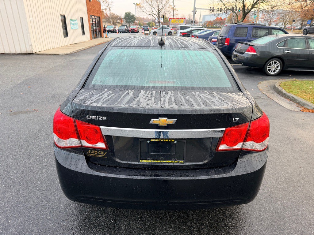 2015 Chevrolet Cruze Image 4