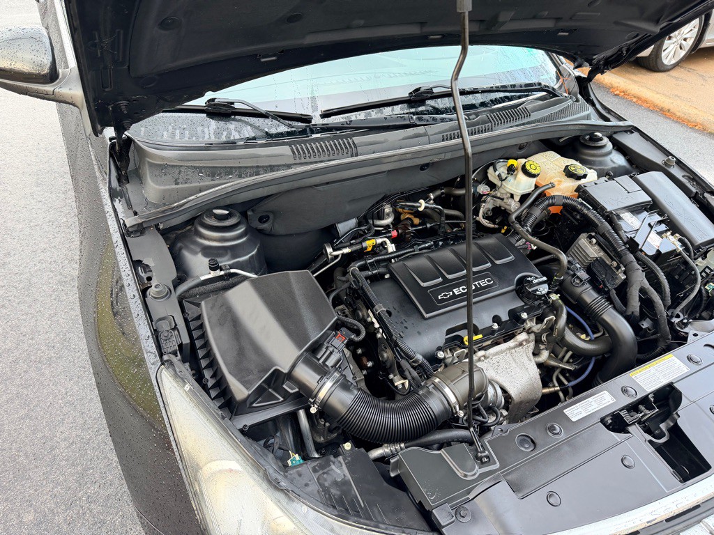 2015 Chevrolet Cruze Image 9