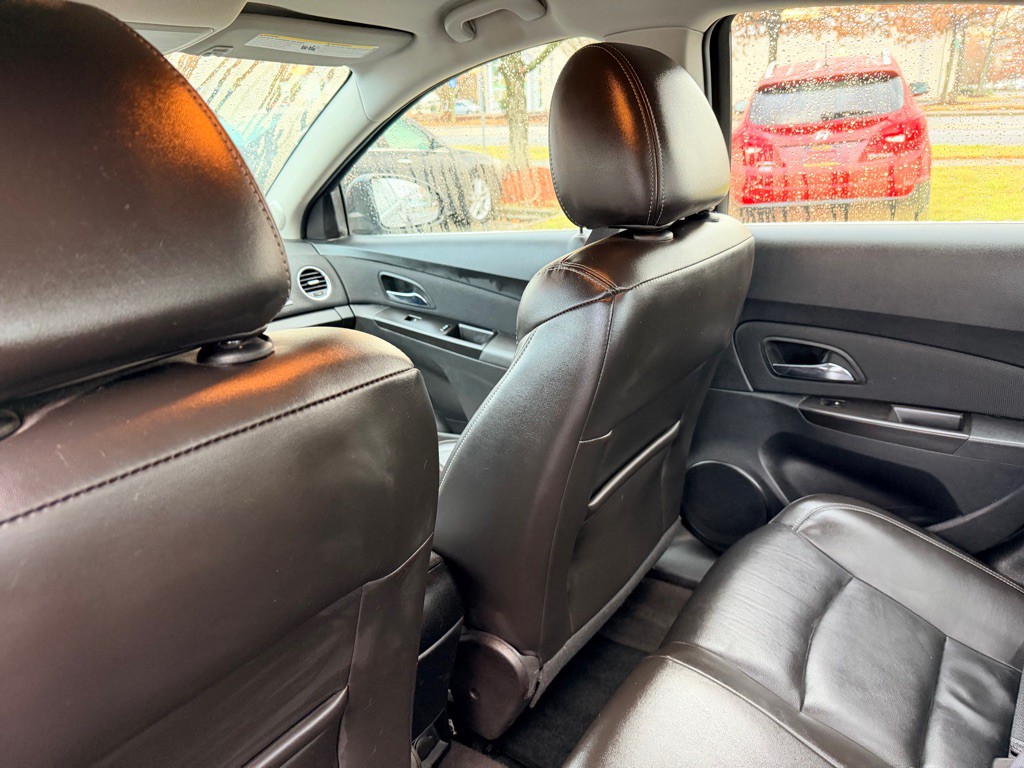 2015 Chevrolet Cruze Image 27