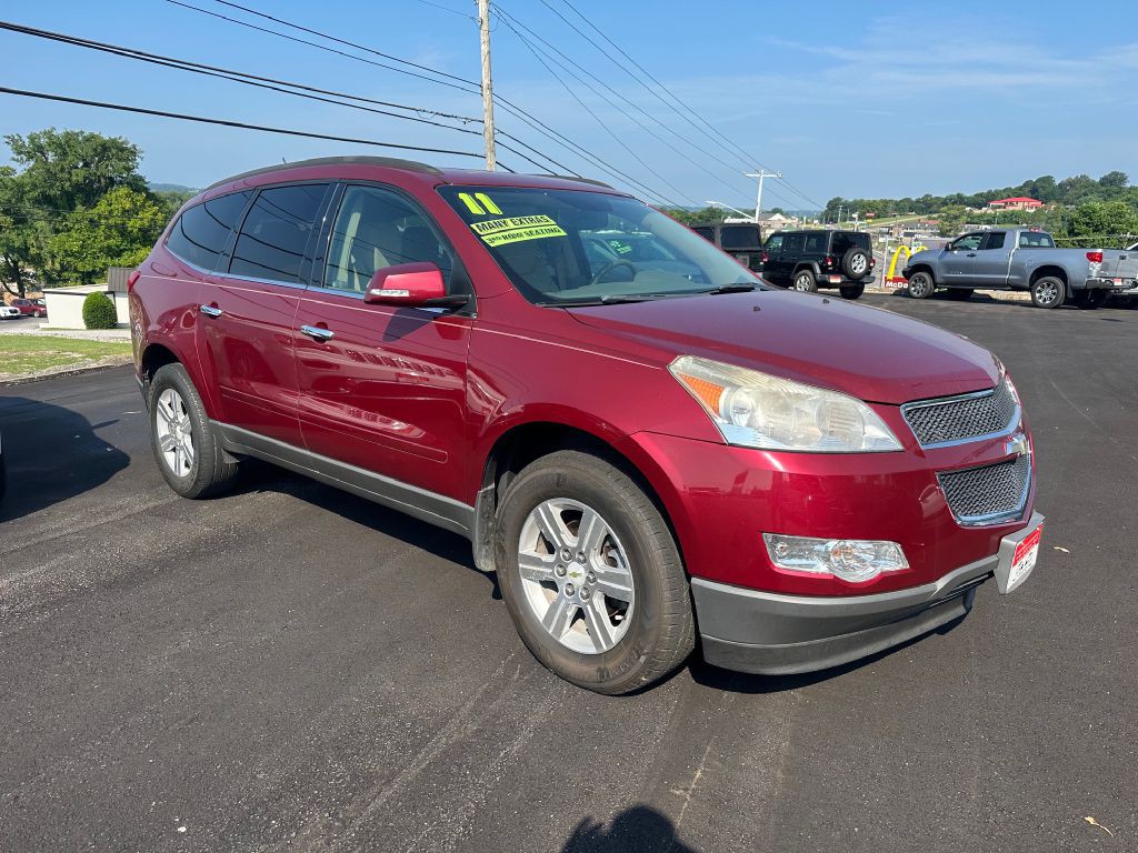 2011 Chevrolet Traverse Image 3
