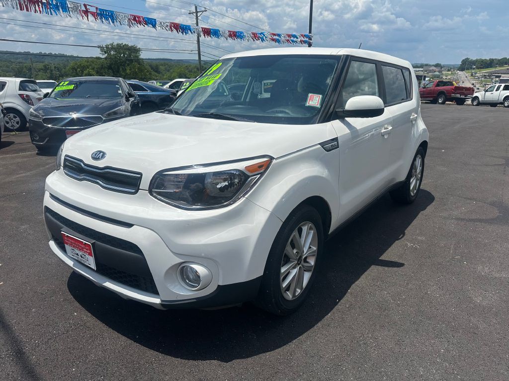 2019 Kia Soul Image 2
