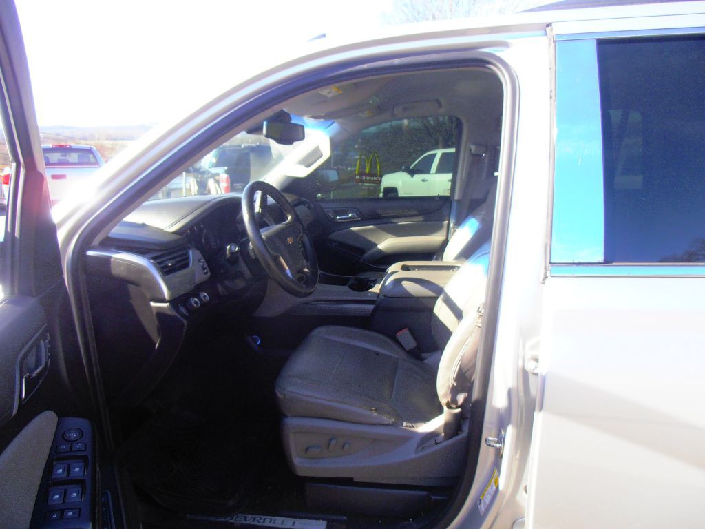 2015 Chevrolet Tahoe Image 4