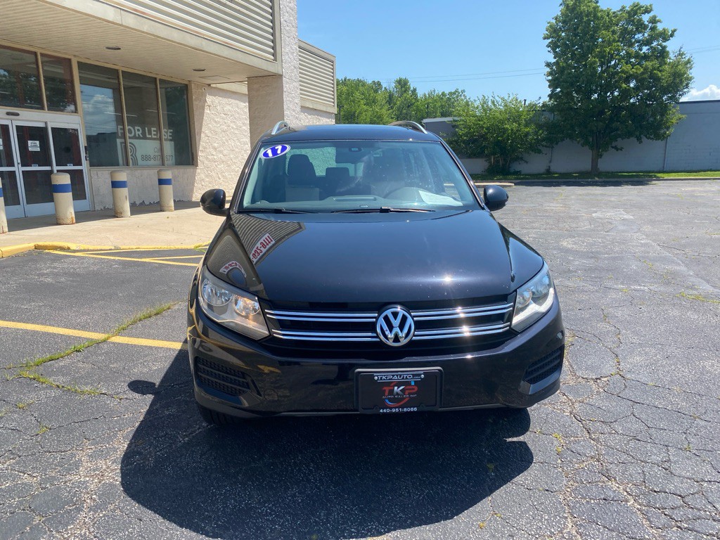 2017 Volkswagen Tiguan Image 8