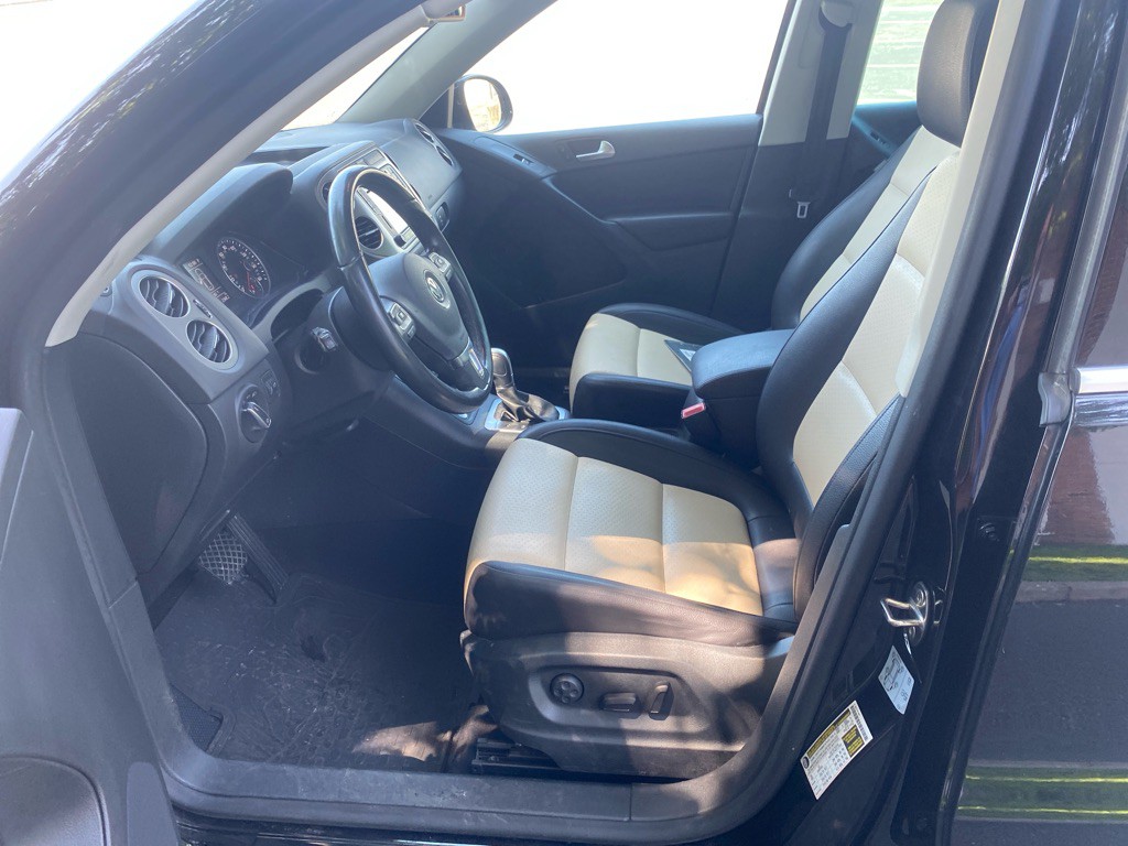 2017 Volkswagen Tiguan Image 10
