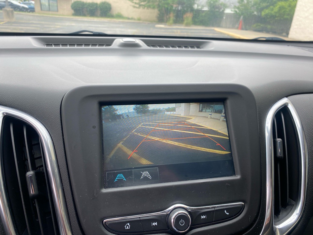 2018 Chevrolet Equinox Image 13