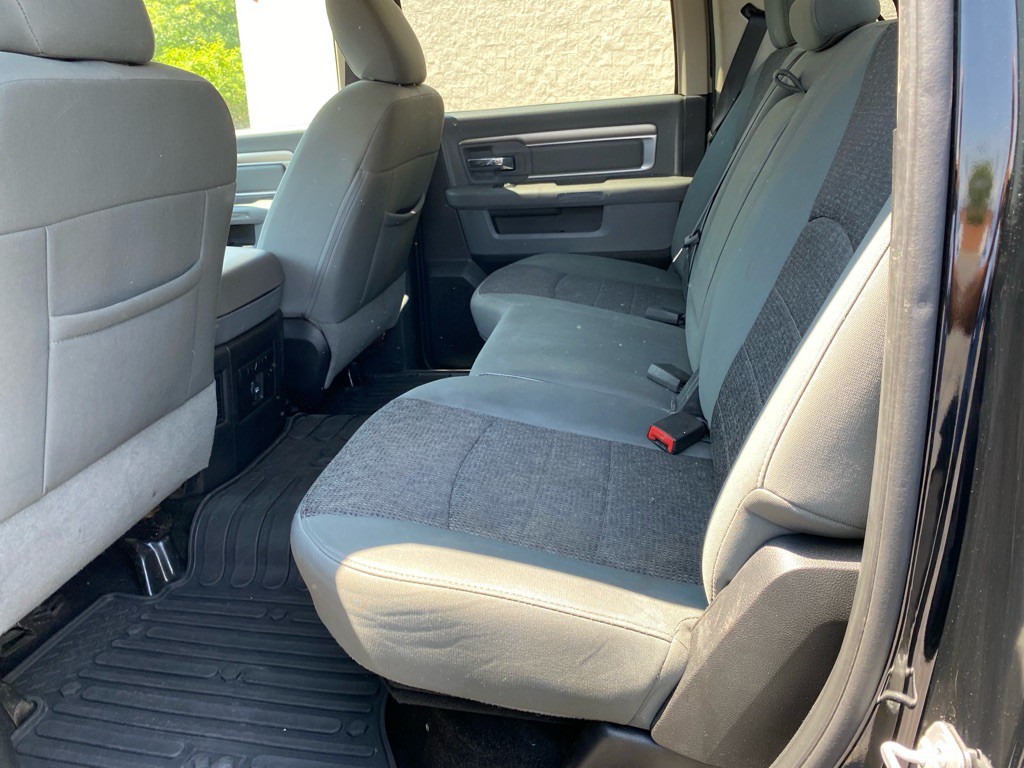 2014 RAM 1500 Image 21