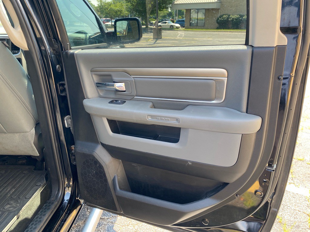 2014 RAM 1500 Image 27