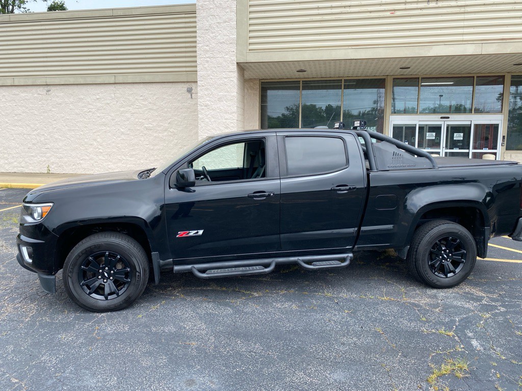 2018 Chevrolet Colorado Image 2