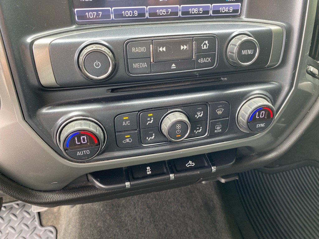 2018 Chevrolet Silverado 1500 Image 17