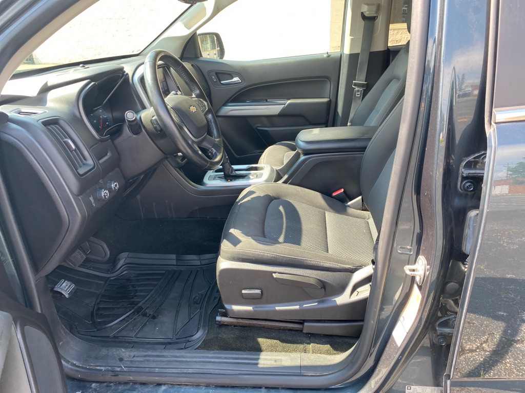 2017 Chevrolet Colorado Image 9