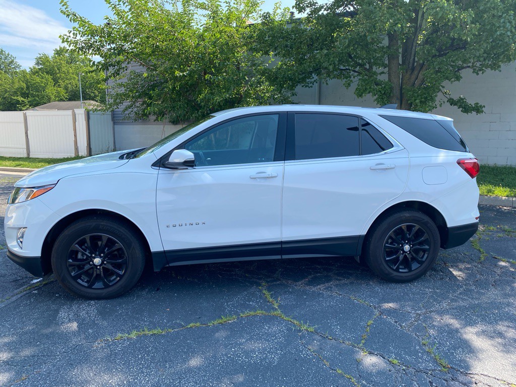 2019 Chevrolet Equinox Image 2