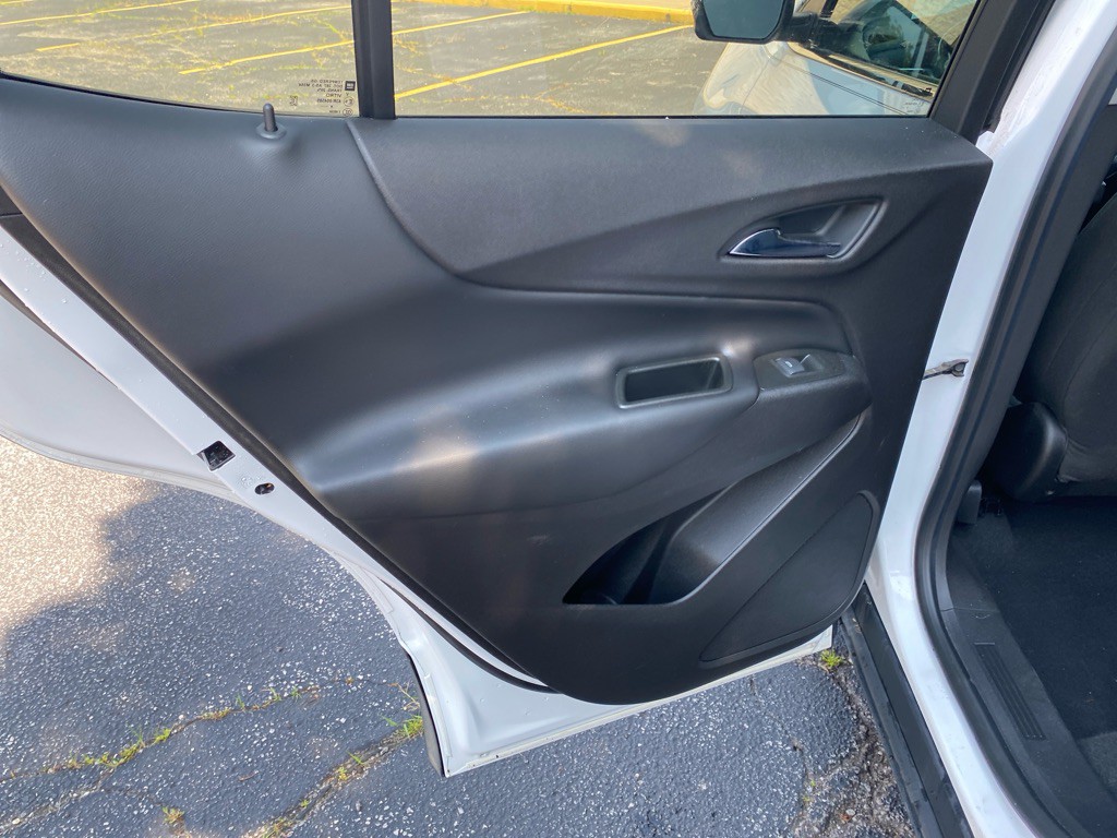 2019 Chevrolet Equinox Image 17