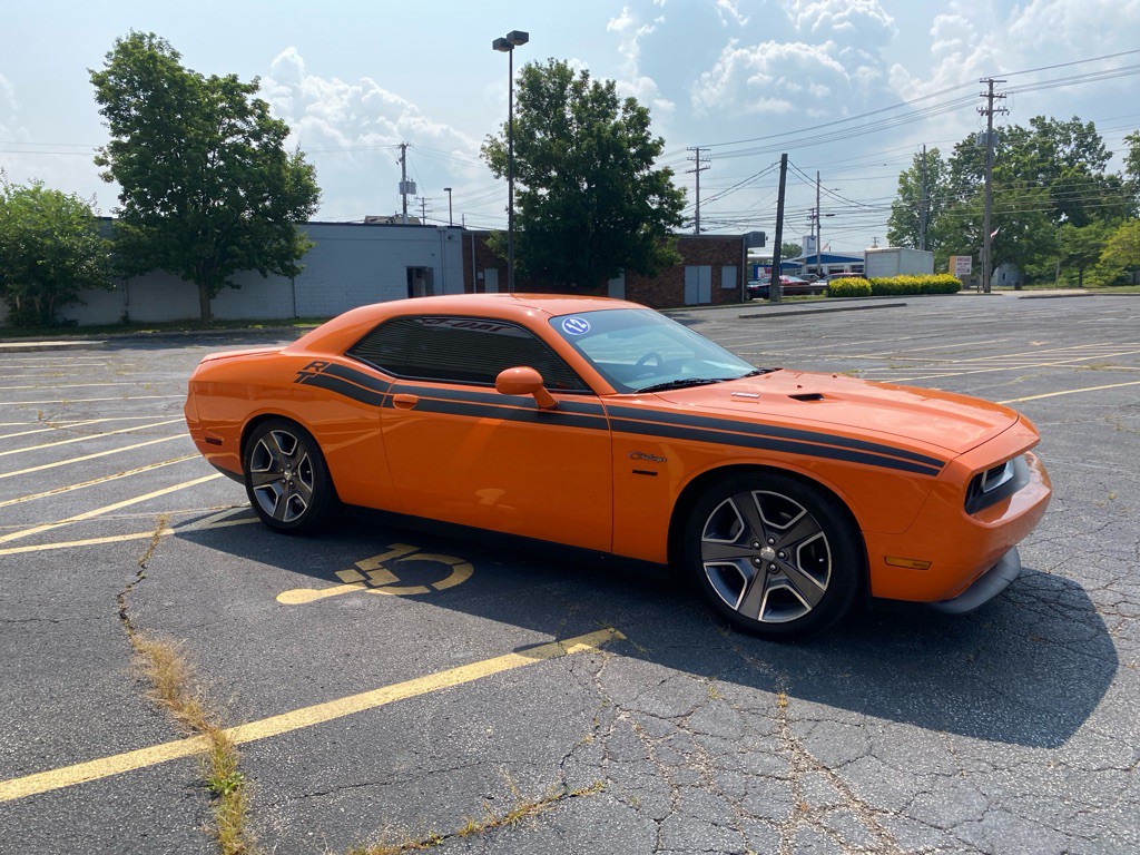 2012 Dodge Challenger Image 7