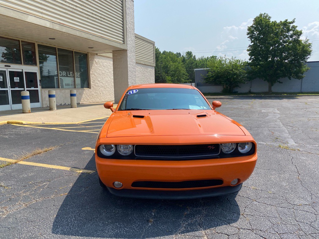 2012 Dodge Challenger Image 8