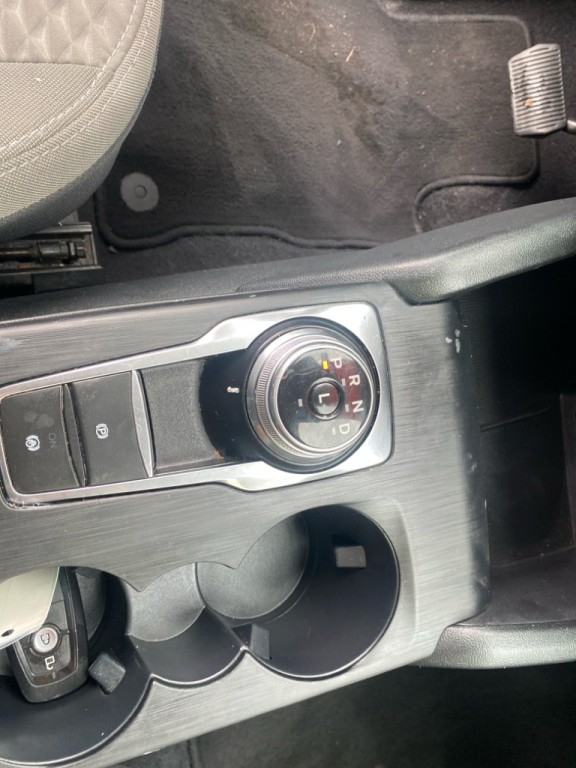 2020 Ford Escape Image 16