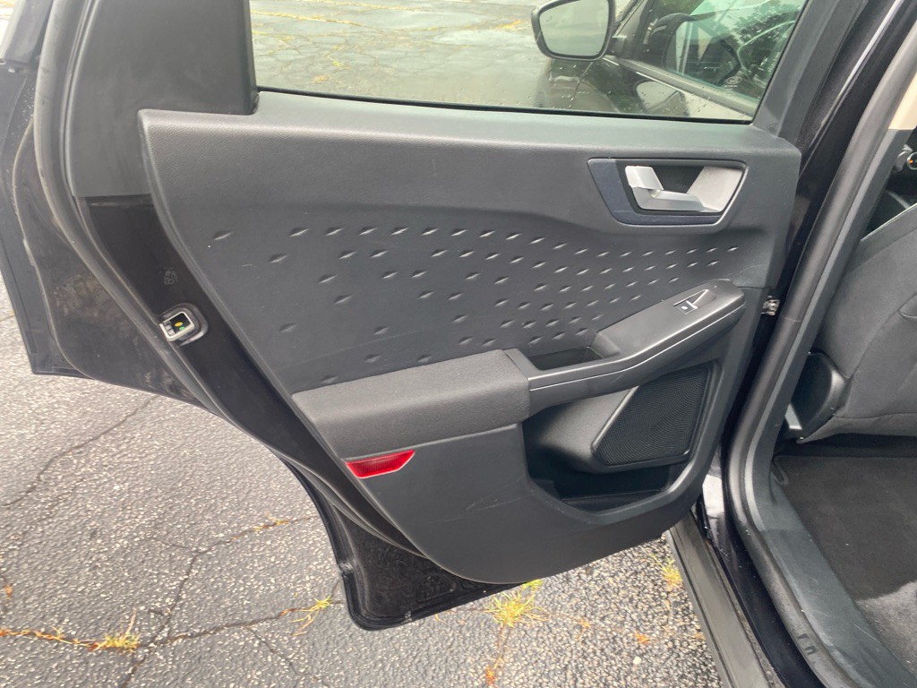 2020 Ford Escape Image 19