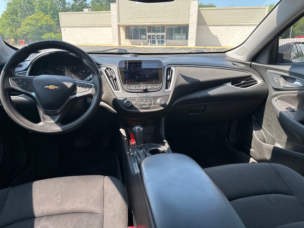 2019 Chevrolet Malibu Image 20