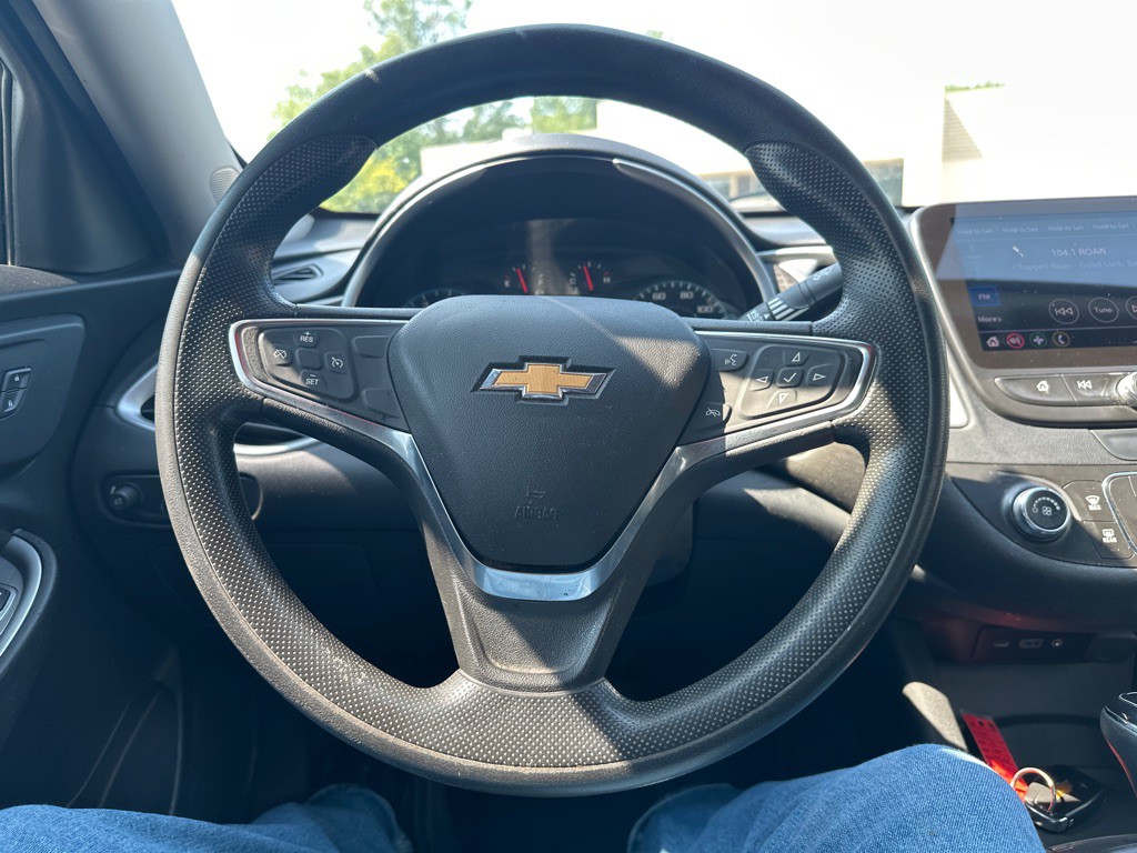 2019 Chevrolet Malibu Image 24