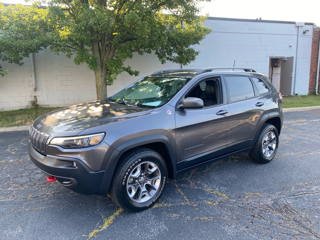 2019 Jeep Cherokee Image 1