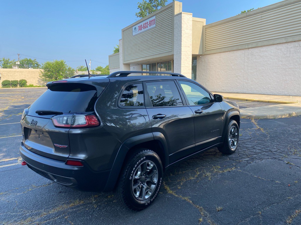 2019 Jeep Cherokee Image 4