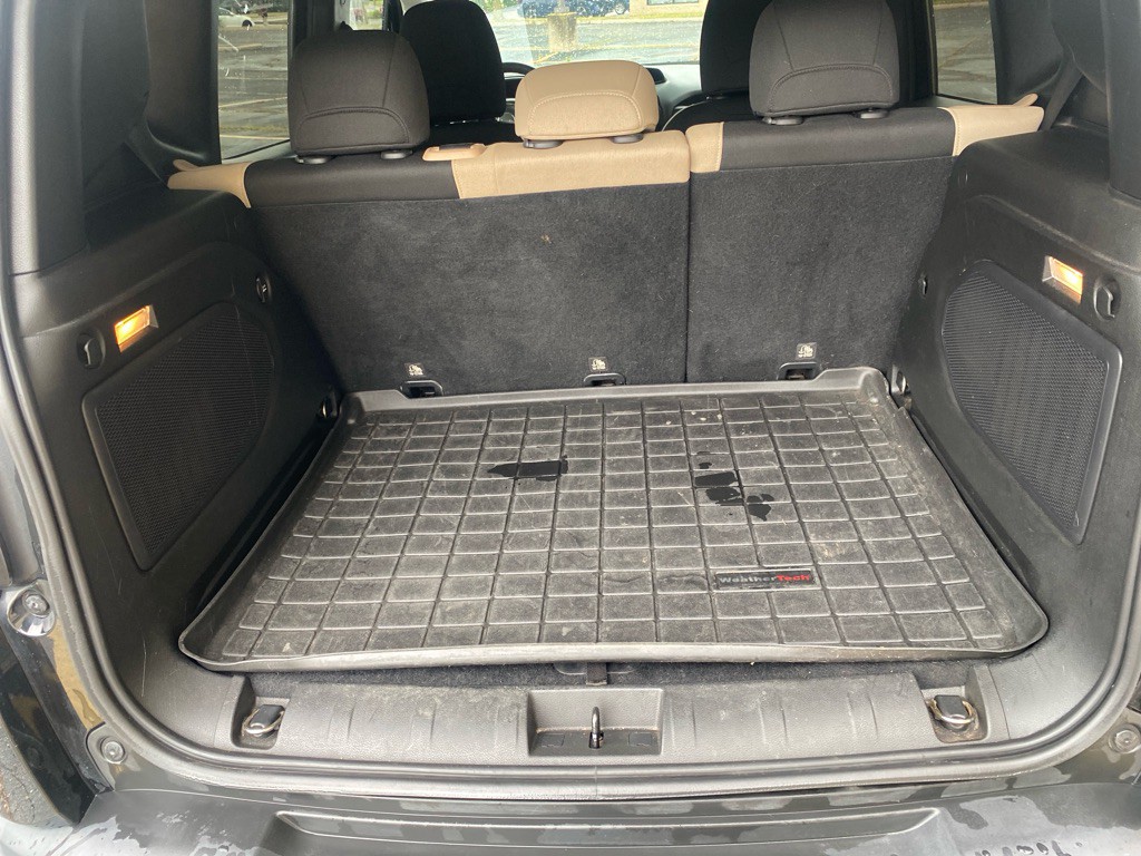 2015 Jeep Renegade Image 19