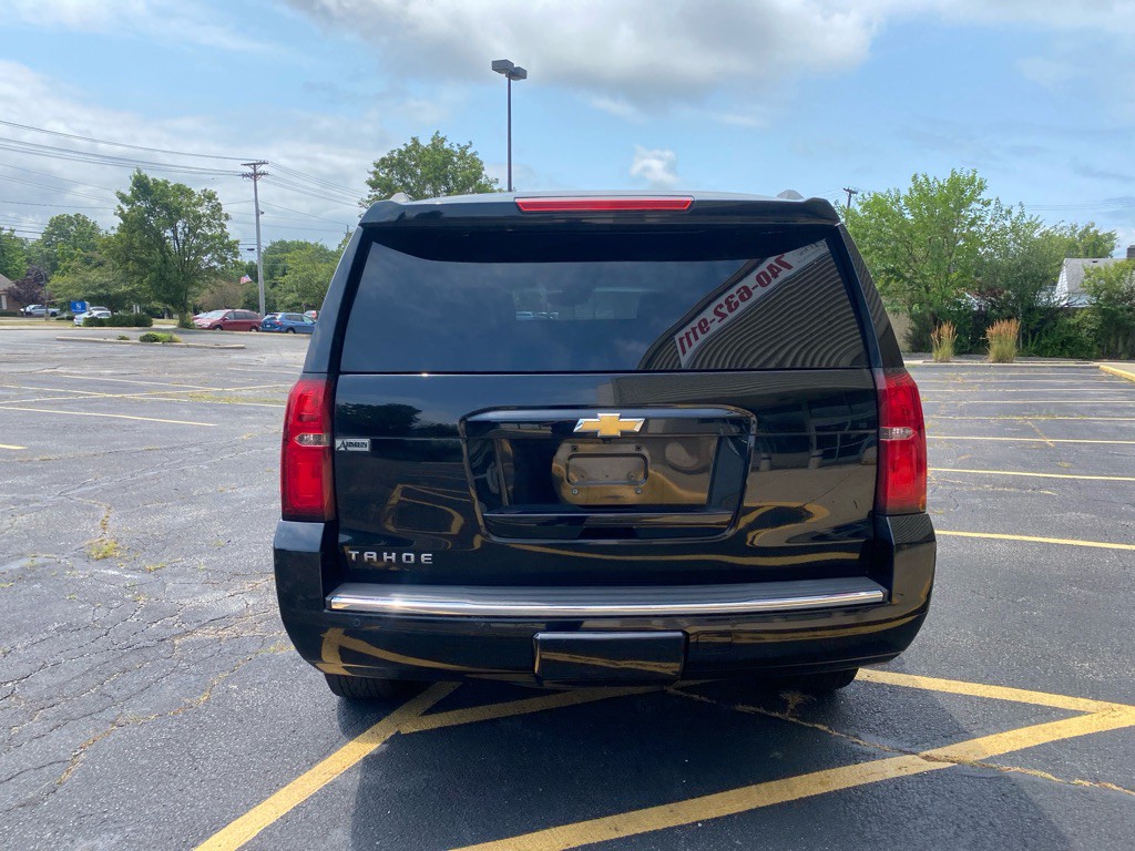 2016 Chevrolet Tahoe Image 4
