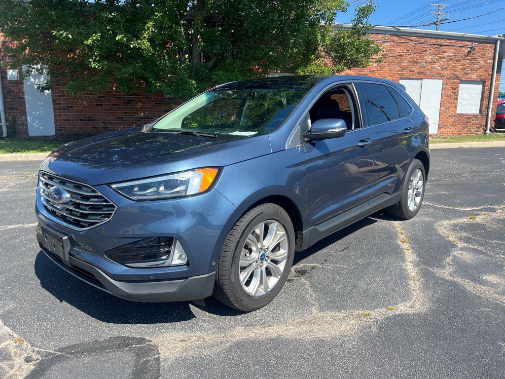 2019 Ford Edge Image 1