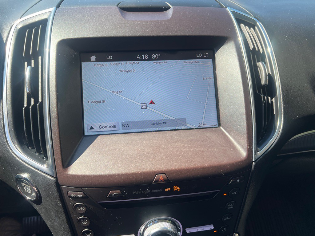 2019 Ford Edge Image 21