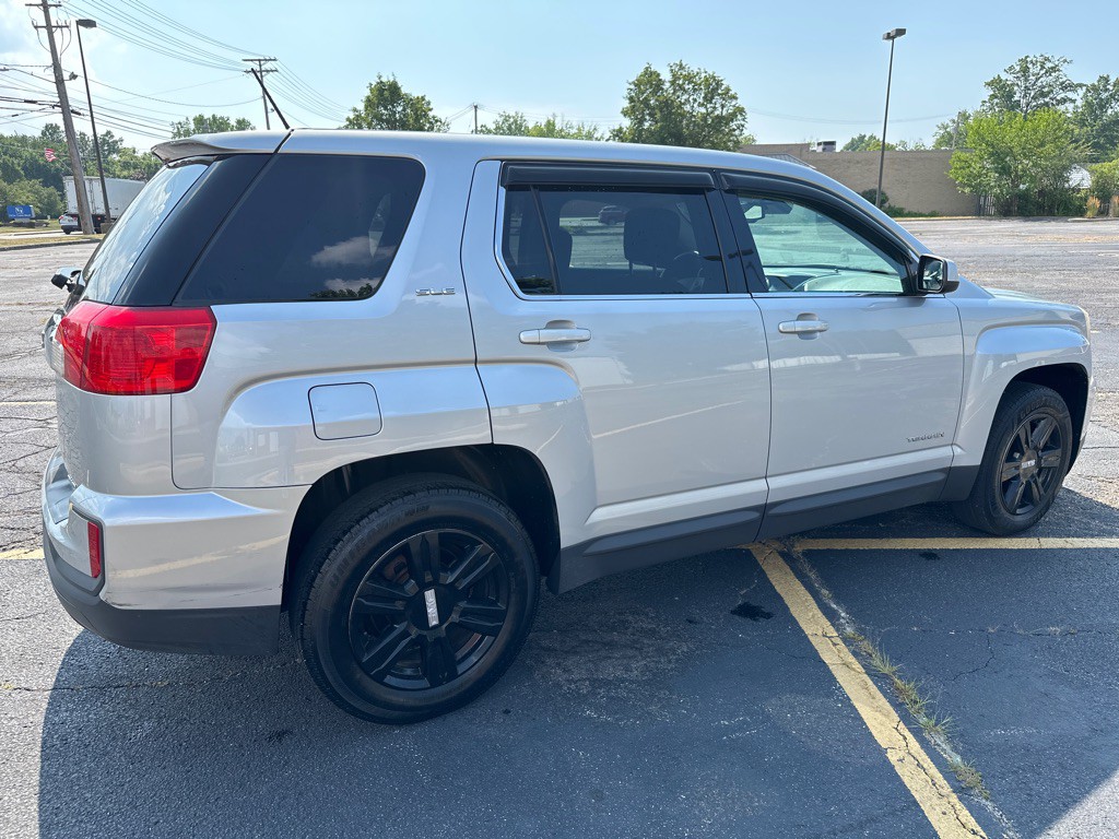 2016 GMC Terrain Image 8