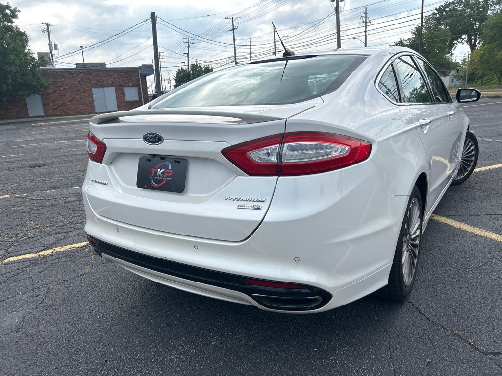 2013 Ford Fusion Image 8