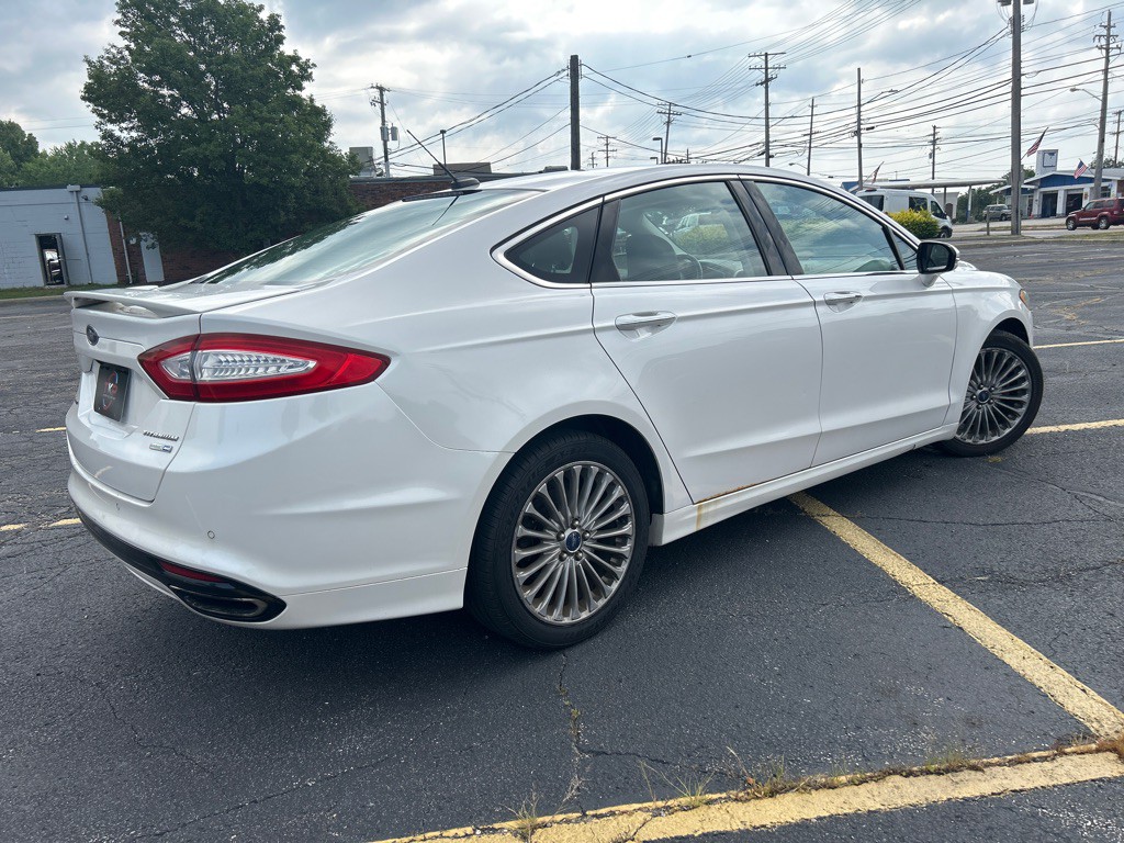 2013 Ford Fusion Image 9
