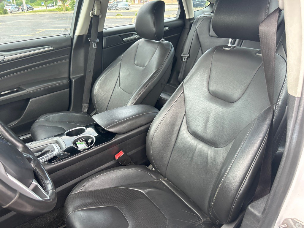 2013 Ford Fusion Image 14