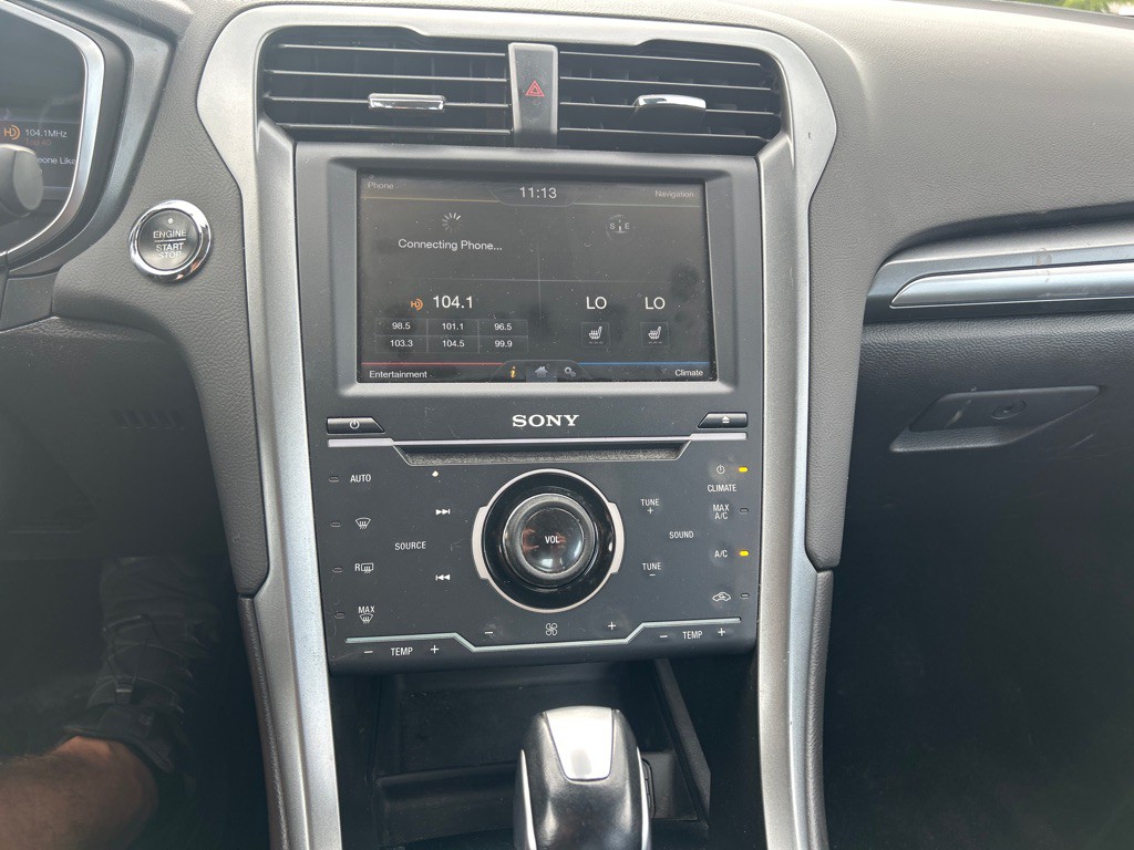 2013 Ford Fusion Image 17