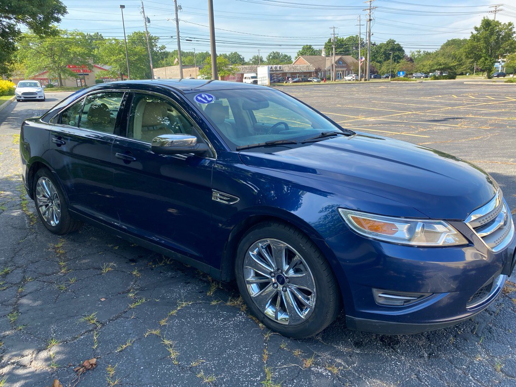 2012 Ford Taurus Image 7