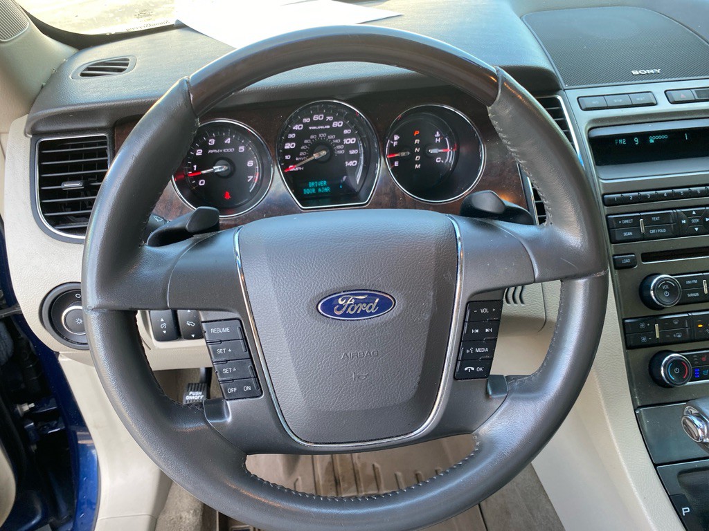 2012 Ford Taurus Image 12