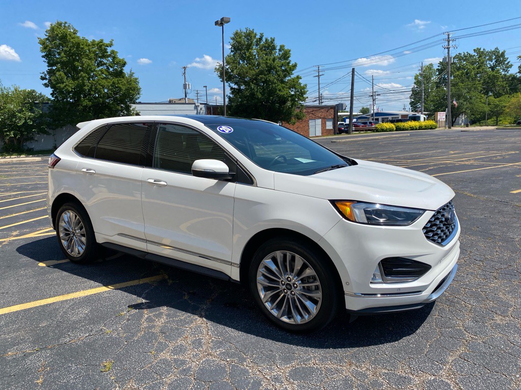 2020 Ford Edge Image 7