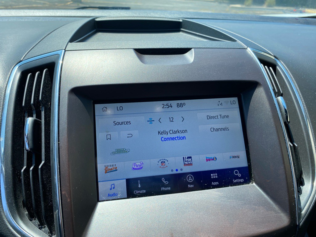 2020 Ford Edge Image 14