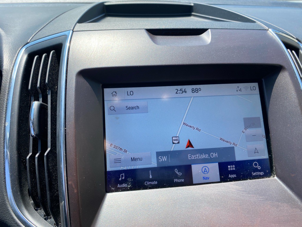 2020 Ford Edge Image 15