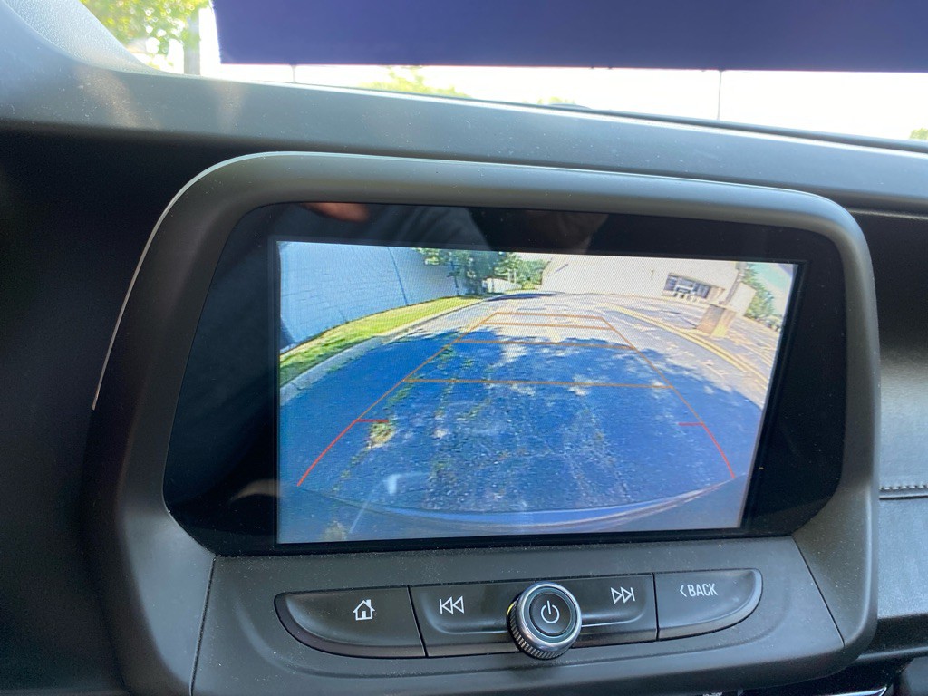 2018 Chevrolet Camaro Image 16