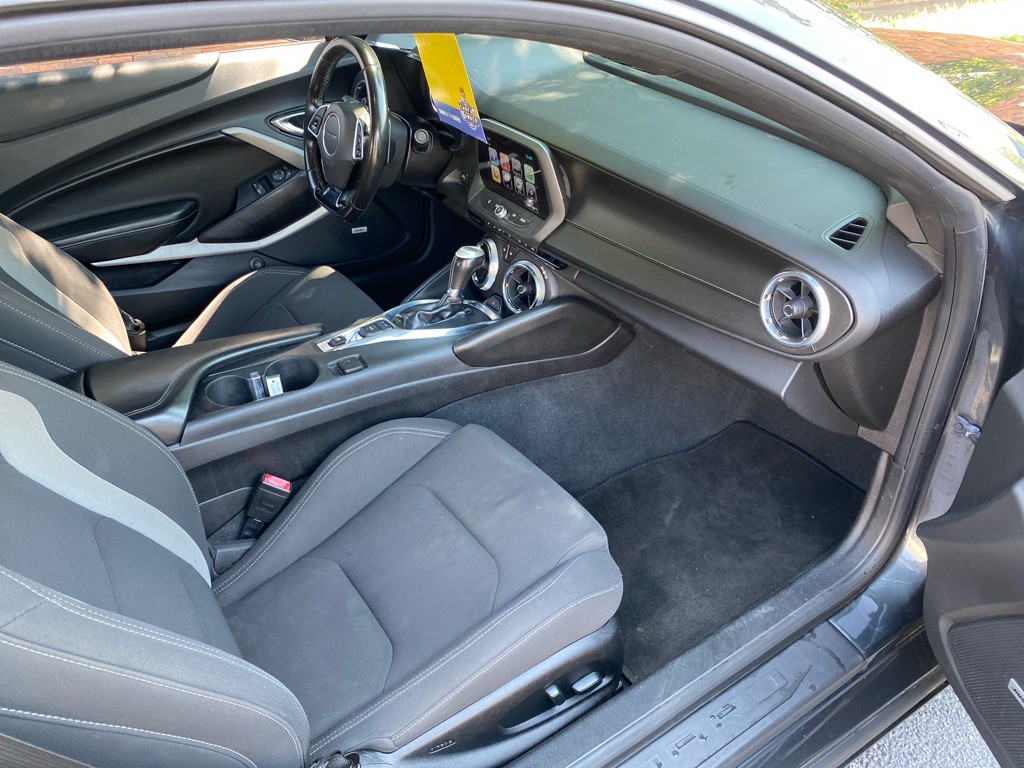 2018 Chevrolet Camaro Image 21