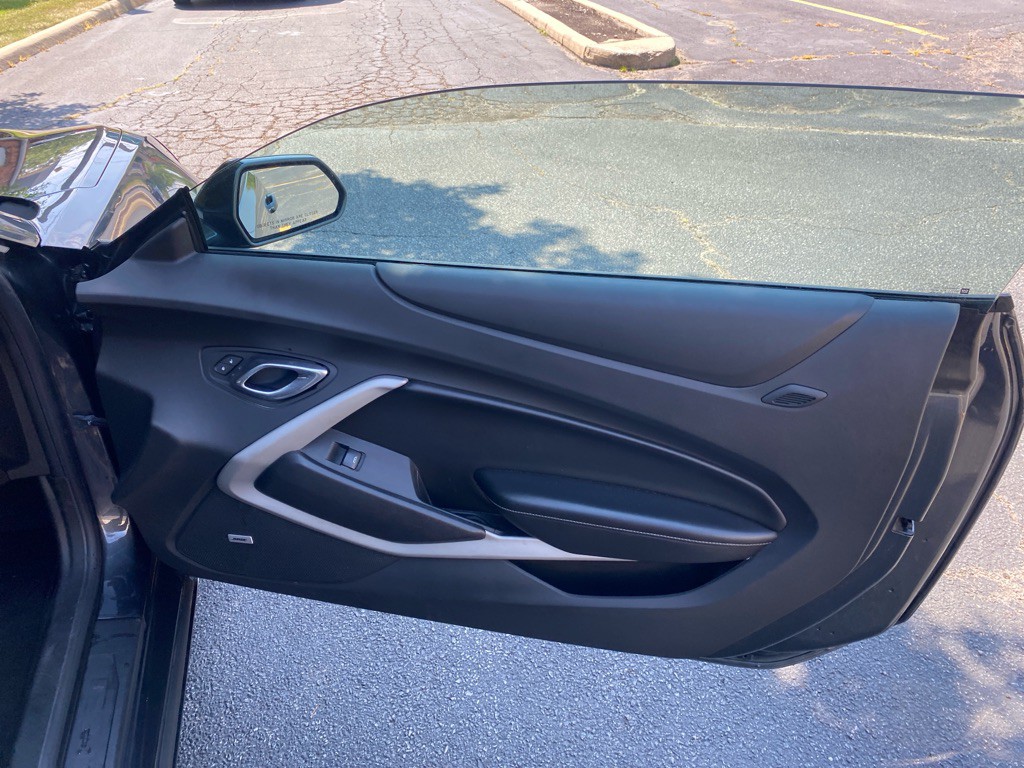 2018 Chevrolet Camaro Image 22
