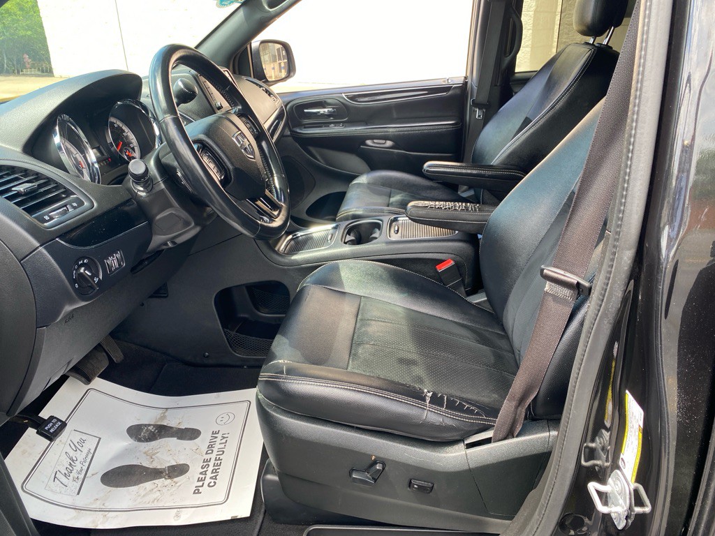 2018 Dodge Grand Caravan Image 9