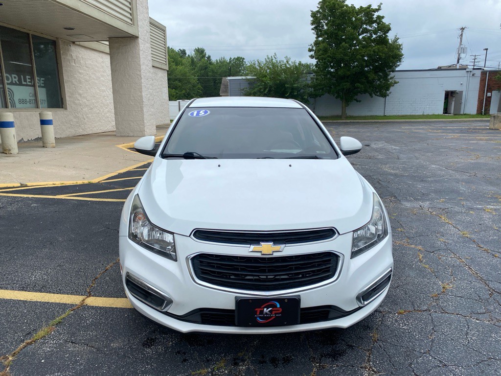 2015 Chevrolet Cruze Image 8