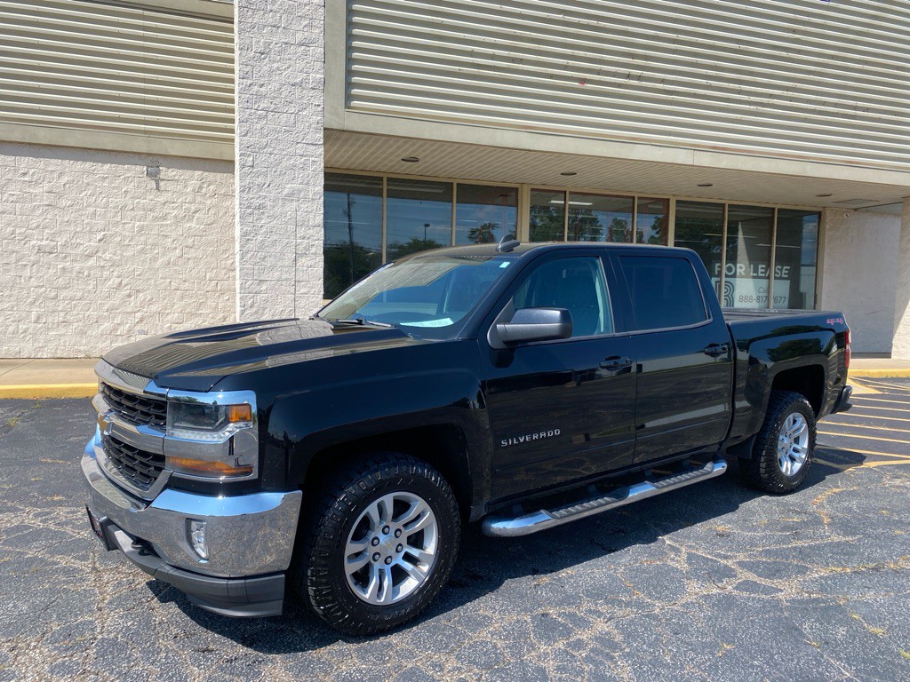 2017 Chevrolet Silverado 1500 Image 1